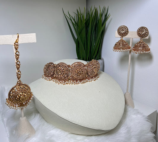 Choker Set